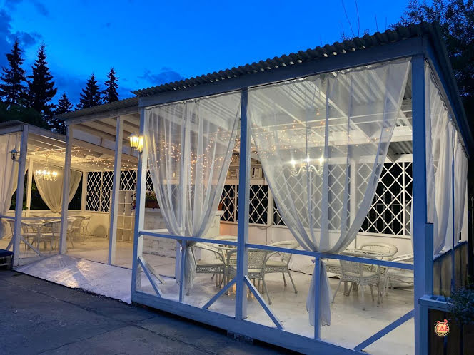 Боковая терраса в «Alex» фотография №1