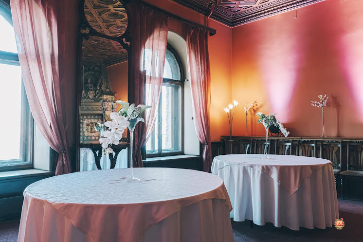 С видом на Неву в «Дворец князя Владимира» фотография №5