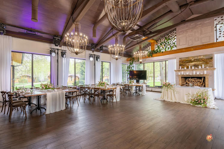 Зал ресторана в «LaFa» фотография №13