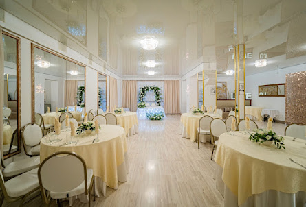 Малый зал в Малый зал