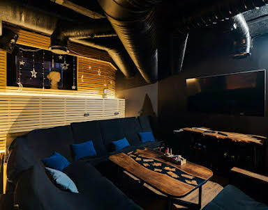  ресторан SMOKE INN на Рентгена