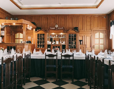  ресторан Алекс Хаус