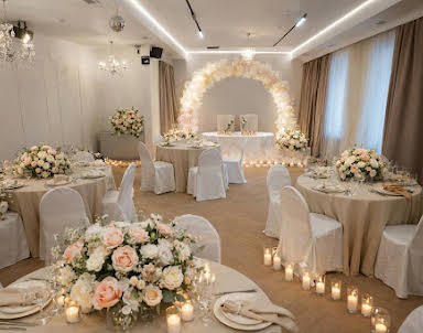  ресторан ФАМИЛИЯ