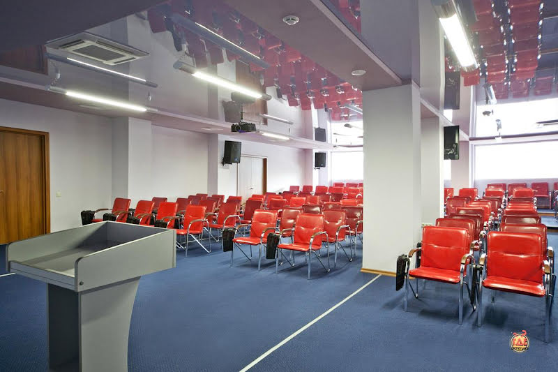 Бенефит Плаза фотография №9