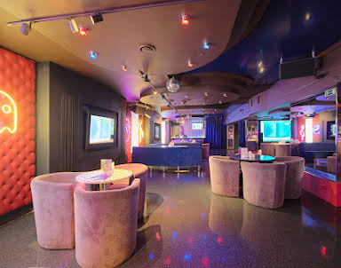  ресторан Руки ВВерх! Бар на Московском