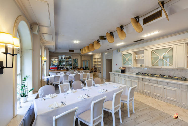 Основной зал в «Белый» фотография №18