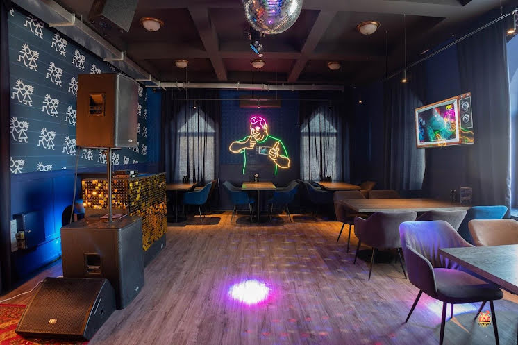 Караоке зал в «Руки Вверх!» фотография №3