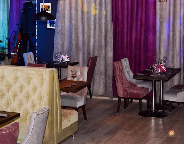 Основной зал в ««Шафран»» фотография №1