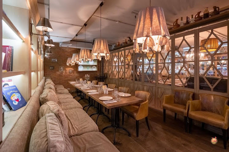 Основной зал в «Кувшин» фотография №9