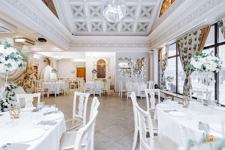 Основной зал  в «На Пушкина» фотография №13