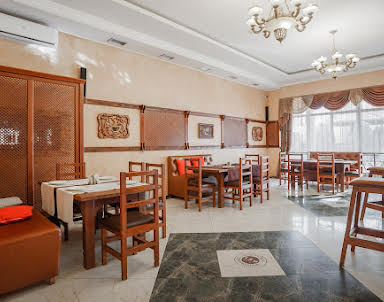 Новый год в Ассамблея