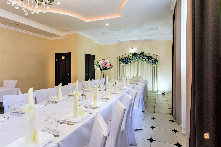 Средний зал в «Эллада» фотография №1