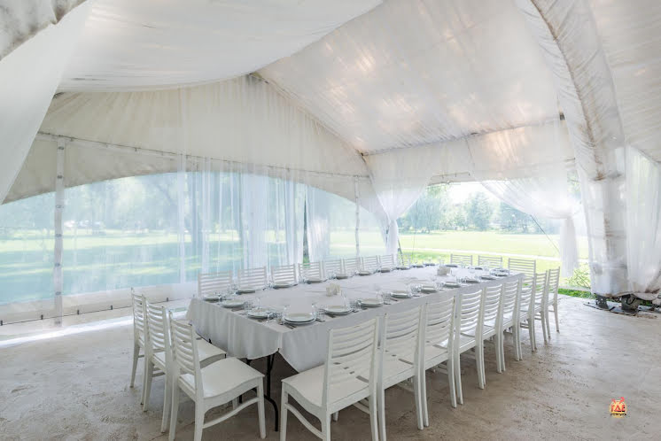 Средний шатер «Берег» в «Рыболовная усадьба - Парк-отель Остров» фотография №4