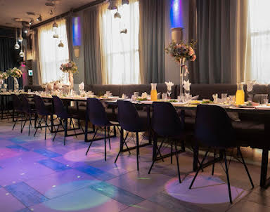  ресторан Яблоко-Street