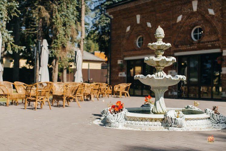 Зал «Каретный двор» в «Гребнево» фотография №6