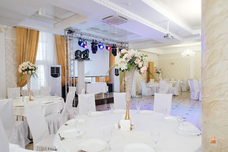 Зал «Белый» в «Визит» фотография №13