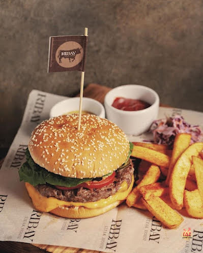 Основной зал в «Рибай» фотография №14