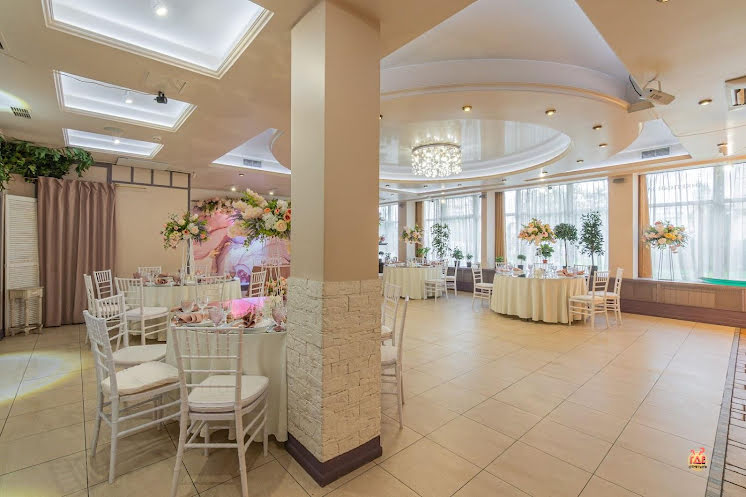 Основной зал  в «Liris Hall на Российском проспекте» фотография №17