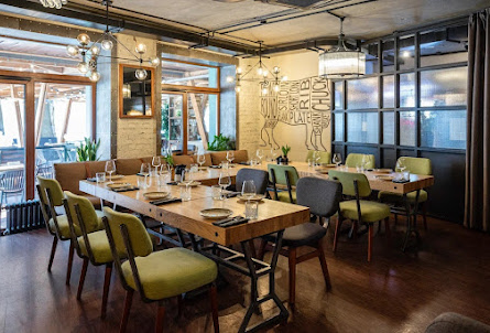 Банкетный зал на 1 этаже  в VIP-зал