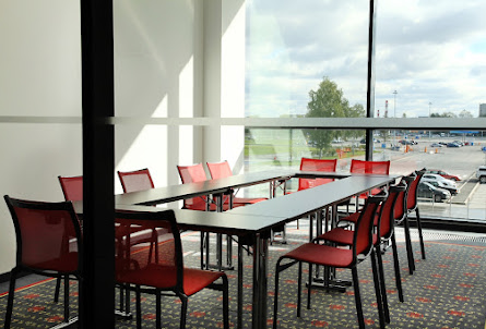 Переговорная комната «Оникс» в Зал «Топаз»