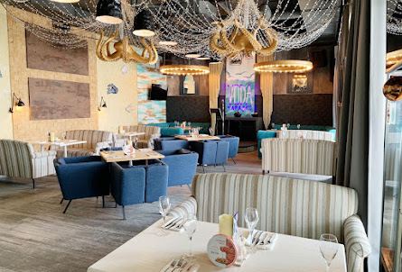 Основной зал в Основной зал