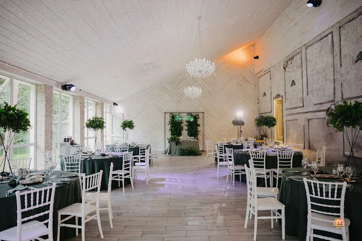 Большой панорамный зал  в «Лесной берег» фотография №9