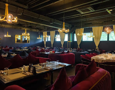  ресторан Сытый лось на Коломенской