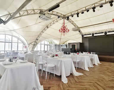  ресторан Яхт клуб Ласточка