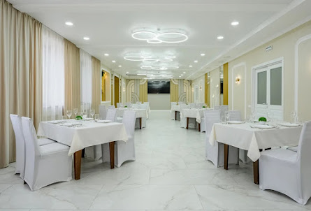 Банкетный зал «Мраморный» в Зал «Замок»