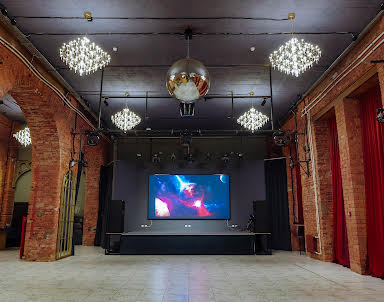  ресторан COM.NATA на Петроградской