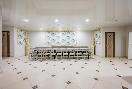 Малый зал в Малый зал