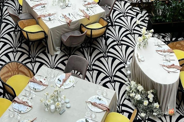 Банкетный зал в «12 Grand Cafe» фотография №19