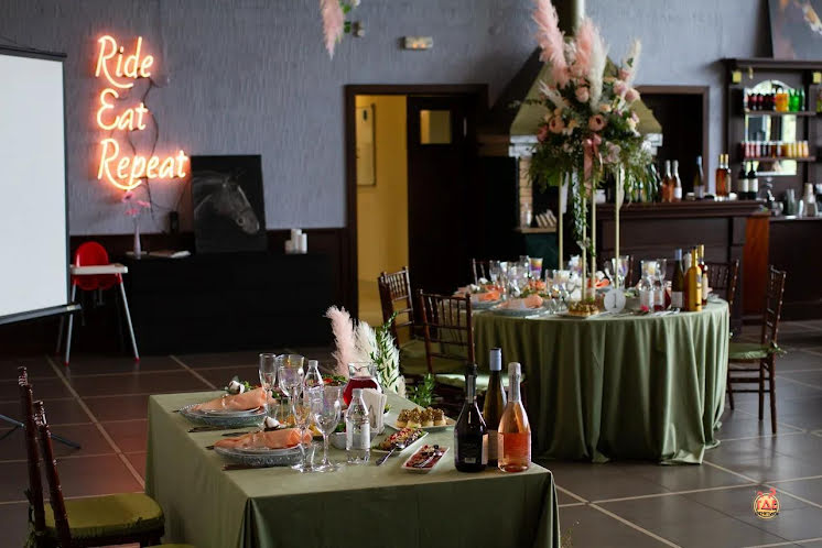 Основной зал в «Дерби» фотография №5