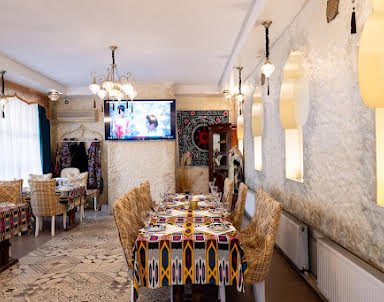  ресторан Регистан