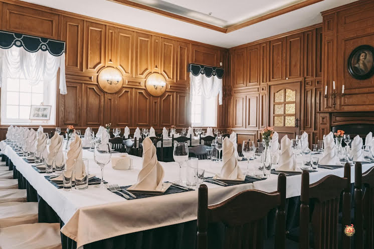 Каминный зал в «Алекс Хаус» фотография №9