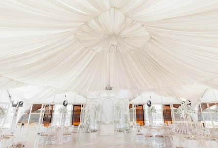 Шатер в Переговорная комната