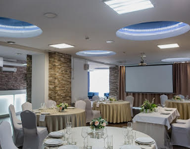  ресторан Тан