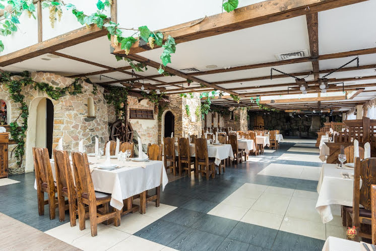 Большой зал в «Ариана на Привольной» фотография №3