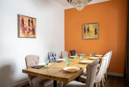 Малый зал  в Малый зал 