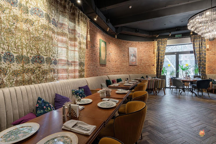 Основной зал в «Стейк-Хаус Muu на Ляпидевского» фотография №4