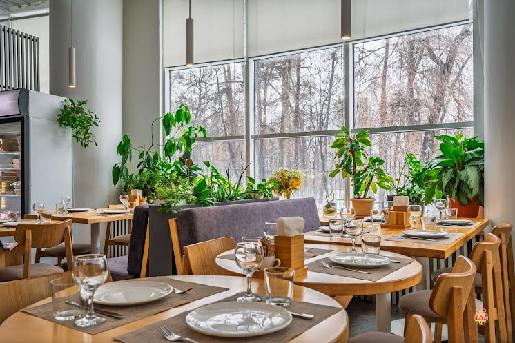 Основной зал в «Ну где ты, Варвара» фотография №8