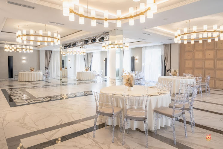 Банкетный зал в «Баден-Баден термы Еткуль» фотография №10