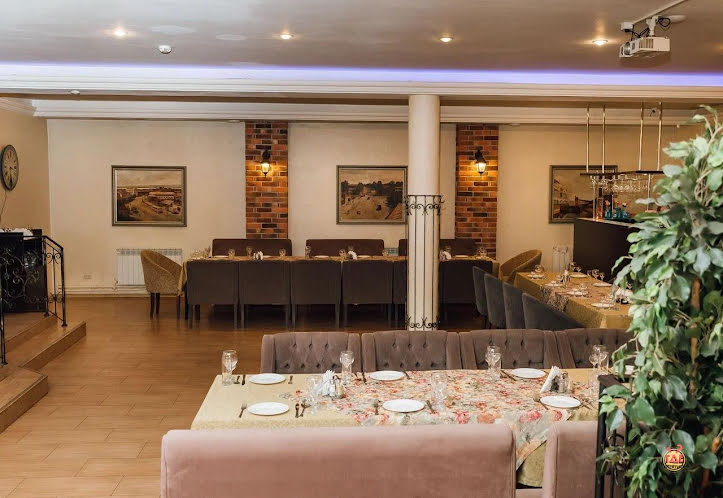 Большой зал в «Старый город» фотография №6