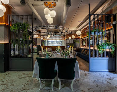  ресторан Двин Холл