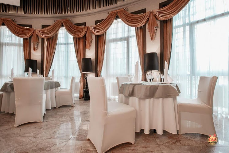 Зал Dinner в «Flash Royal» фотография №1