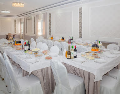 День рождения в Белая Роза