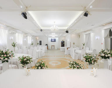  ресторан Делис