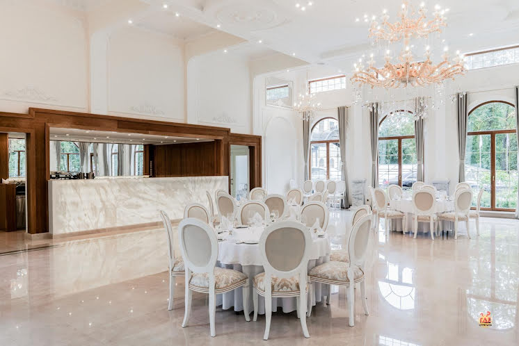 Ресторан "Romanoff's" в «Tsar Palace Luxury Hotel & SPA» фотография №5