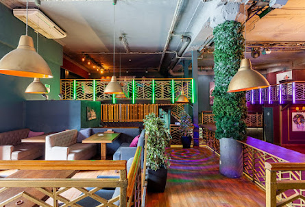 Основной зал в Основной зал