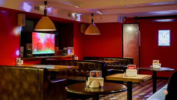 Основной зал в «Nebar» фотография №11